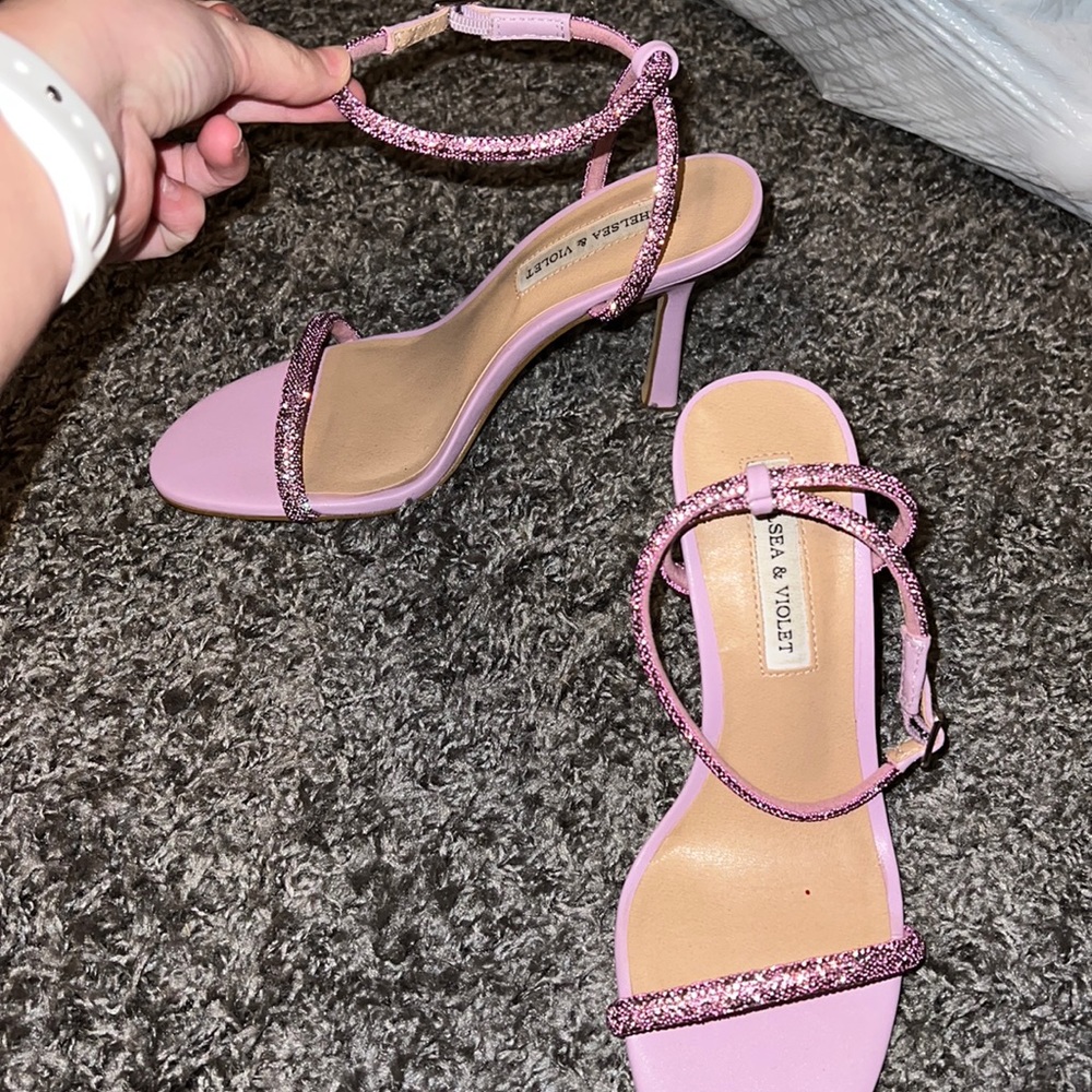 Purple heals. Chelsea & Violet. Sparkle straps